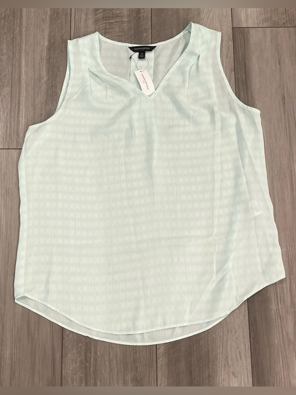 Banana Republic Mint V-Neck Sleeveless Blouse